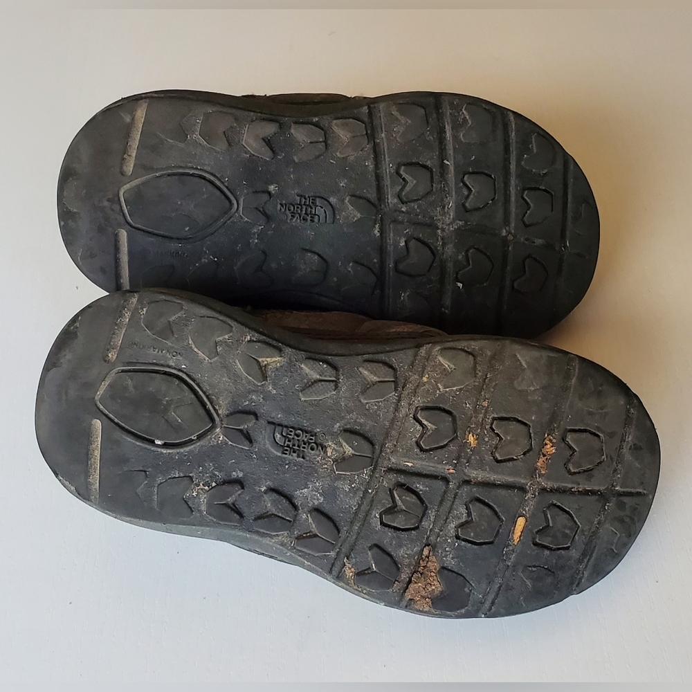 The North Face Insulated Toddler Running Shoes Size 9 - Picture 4 of 5